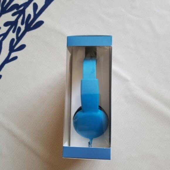 Vivitar Kids Safe Stereo Headphones - Picture 2 of 7